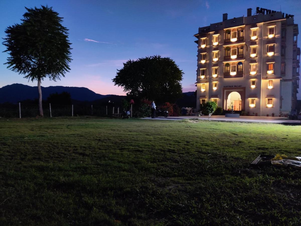 Satyam Palace Resort Pushkar Extérieur photo