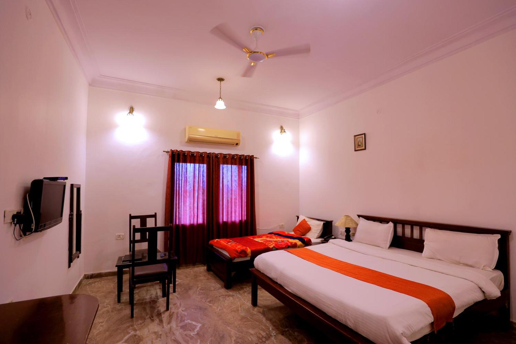 Satyam Palace Resort Pushkar Extérieur photo